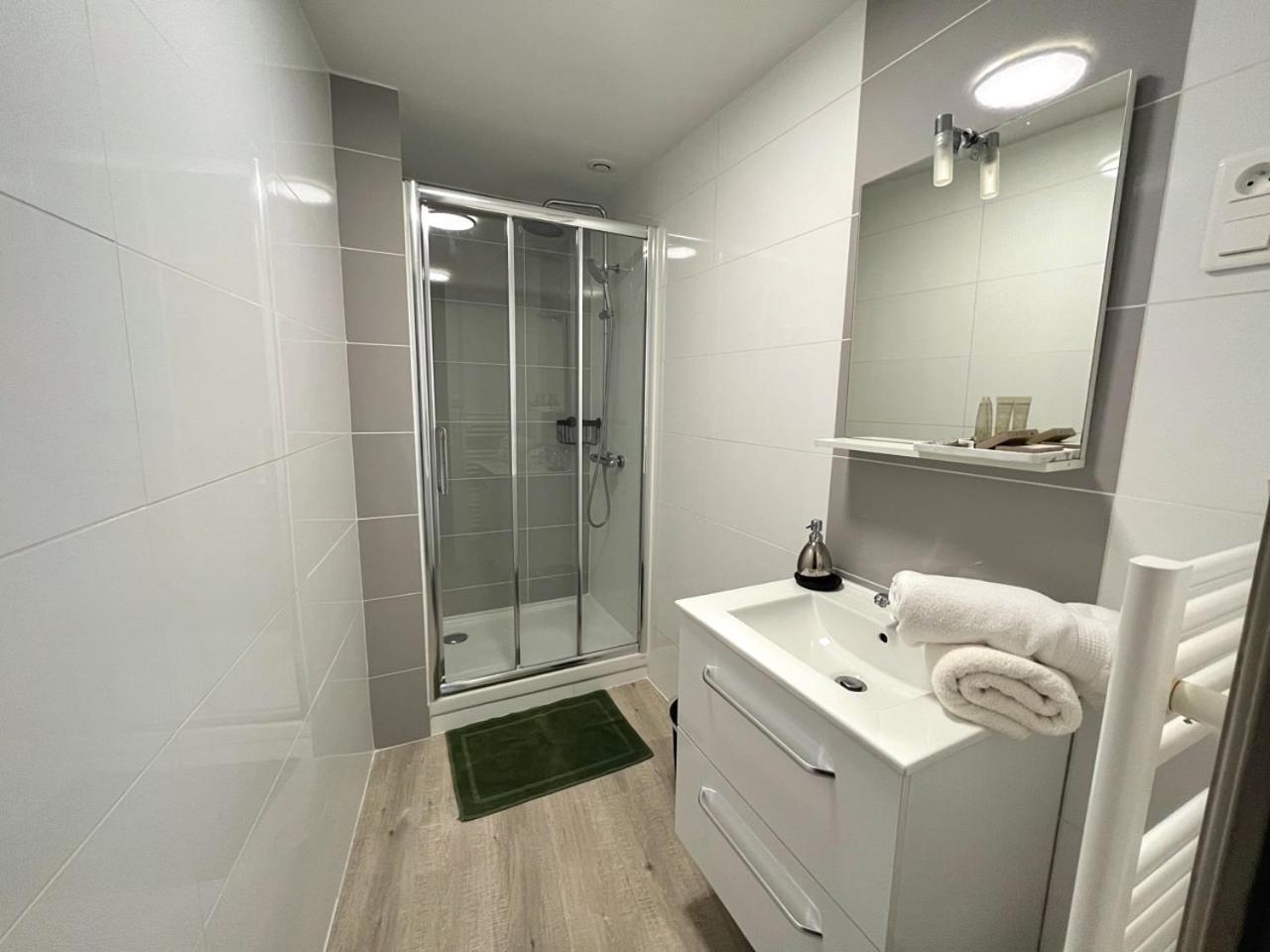 -Avel Mor- T2 2Eme Etage Centre Wifi Apartment ปง-ตาเวน ภายนอก รูปภาพ
